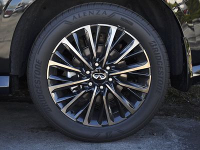 2026 INFINITI QX80 - Photo 39