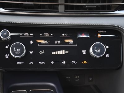 2026 INFINITI QX60 - Photo 18