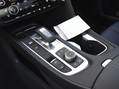 2026 INFINITI QX60 - Photo 12