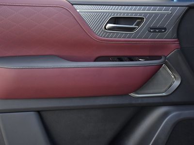 2026 INFINITI QX80 - Photo 28