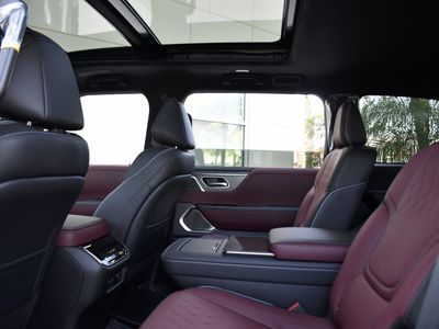 2026 INFINITI QX80 - Photo 30
