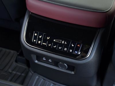2026 INFINITI QX80 - Photo 35