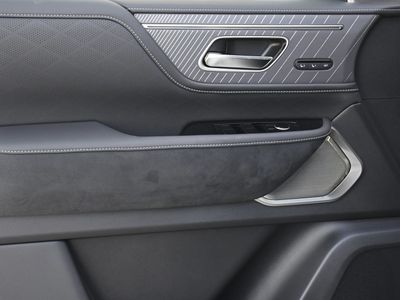 2026 INFINITI QX80 - Photo 27