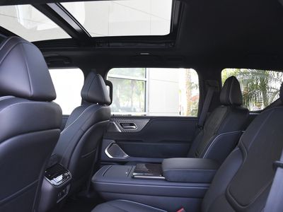 2026 INFINITI QX80 - Photo 28