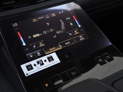 2026 INFINITI QX80 - Photo 12
