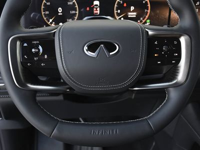 2026 INFINITI QX80 - Photo 7
