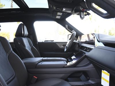 2026 INFINITI QX80 - Photo 34