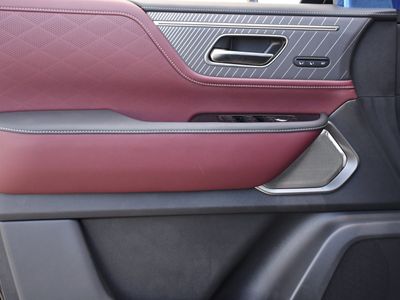 2026 INFINITI QX80 - Photo 25
