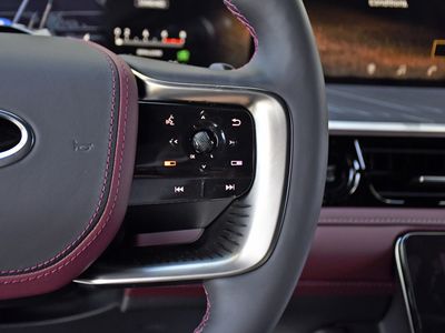 2026 INFINITI QX80 - Photo 9