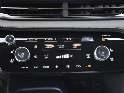 2026 INFINITI QX60 - Photo 18