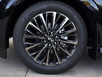 2026 INFINITI QX80 - Photo 39