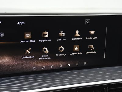 2026 INFINITI QX80 - Photo 23