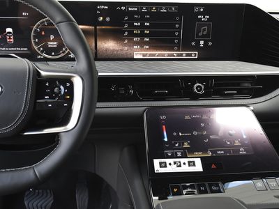 2026 INFINITI QX80 - Photo 11