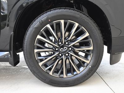 2026 INFINITI QX80 - Photo 42