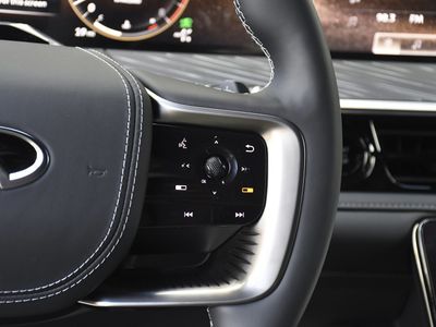 2026 INFINITI QX80 - Photo 9