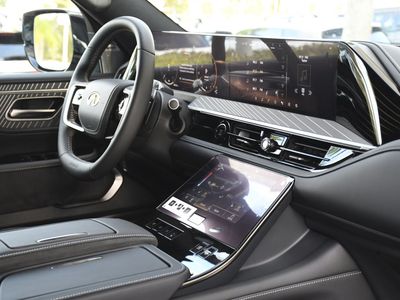 2026 INFINITI QX80 - Photo 38