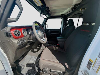 2023 Jeep Gladiator - Photo 19