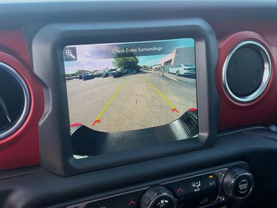 2023 Jeep Gladiator - Photo 14
