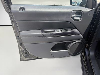2016 Jeep Patriot - Photo 20