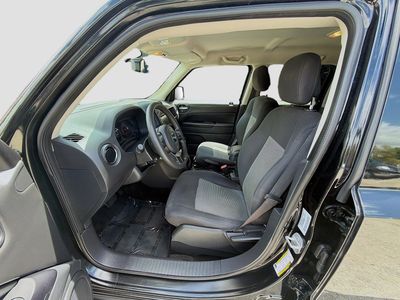 2016 Jeep Patriot - Photo 19