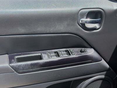 2016 Jeep Patriot - Photo 17