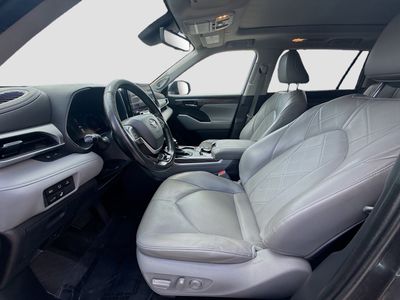 2023 Toyota Highlander - Photo 19