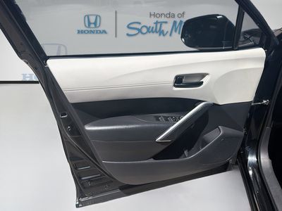 2022 Toyota Corolla Cross - Photo 19