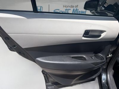 2022 Toyota Corolla Cross - Photo 25