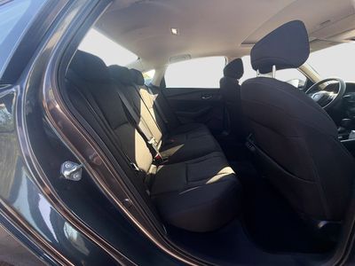 2025 Honda Accord Sedan - Photo 31
