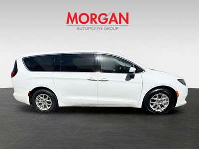 2023 Chrysler Voyager - Photo 8