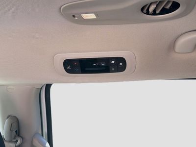 2023 Chrysler Voyager - Photo 22