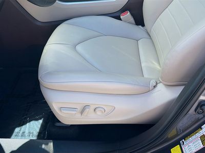 2021 Toyota Highlander - Photo 19