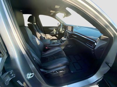 2025 Acura MDX - Photo 32