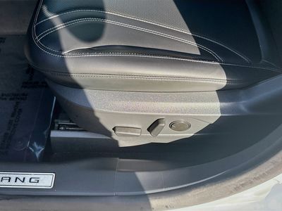 2023 Ford Mustang Mach-E - Photo 18