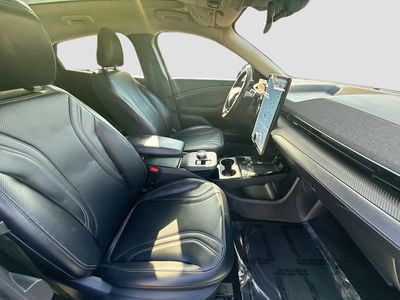 2023 Ford Mustang Mach-E - Photo 32