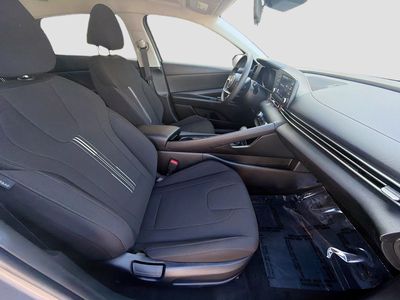 2023 Hyundai Elantra Hybrid - Photo 30