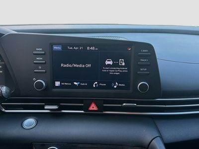 2023 Hyundai Elantra Hybrid - Photo 12