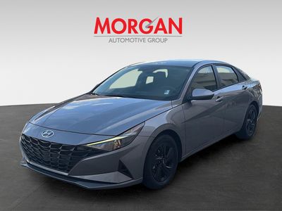 2023 Hyundai Elantra Hybrid - Photo 3