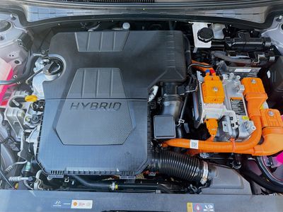 2023 Hyundai Elantra Hybrid - Photo 34