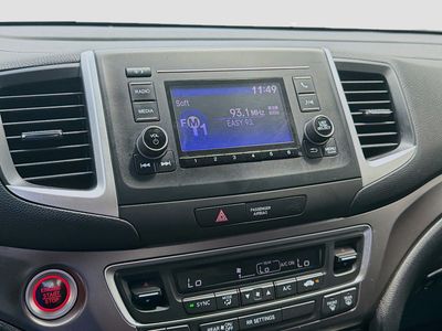 2019 Honda Ridgeline - Photo 12