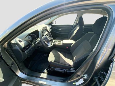 2025 Nissan Sentra - Photo 18