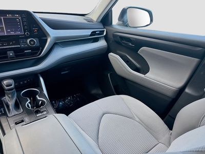 2020 Toyota Highlander - Photo 21