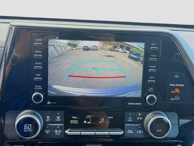 2020 Toyota Highlander - Photo 13