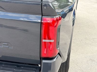 2025 Toyota Tacoma 2WD - Photo 28