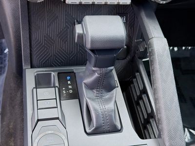 2025 Toyota Tacoma 2WD - Photo 16