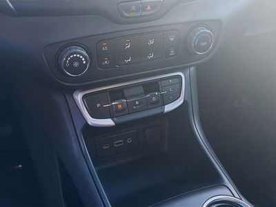 2024 GMC Terrain - Photo 15