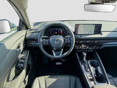 2026 Honda Accord Hybrid - Photo 18
