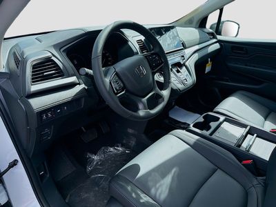 2026 Honda Odyssey — photo 9 view