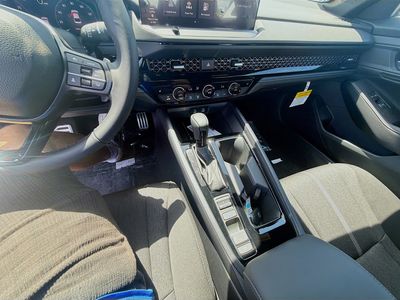 2026 Honda Accord Hybrid - Photo 15