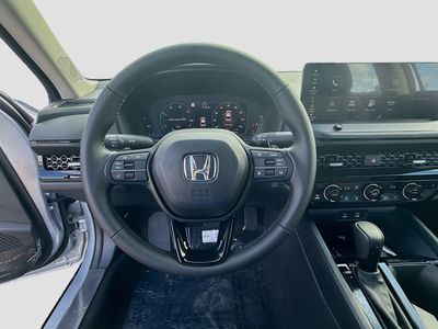 2026 Honda Accord Hybrid - Photo 10
